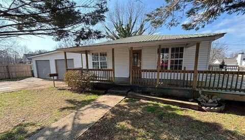 6205 Helen Street, Lula, GA 30554