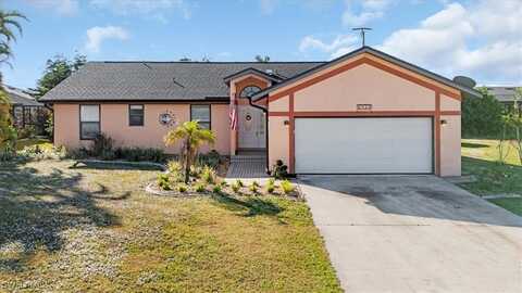 1832 SW 38th Lane, Cape Coral, FL 33914
