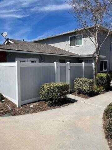 28093 Robin Ave Avenue, Santa Clarita, CA 91350