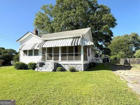 132 Carey Street, Elberton, GA 30635