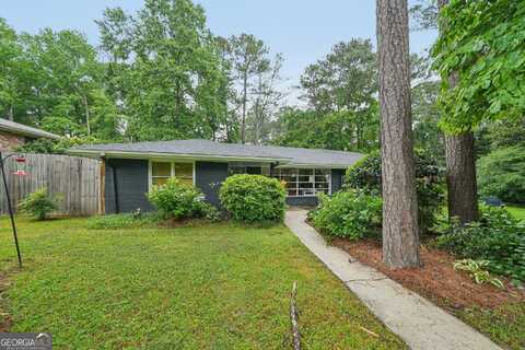 2762 Whispering Pines, Decatur, GA 30033