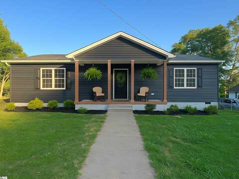 1316 E South 6th Street, Seneca, SC 29678