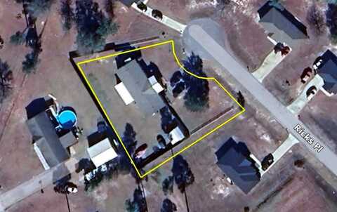 63 Ricks Place, Jesup, GA 31545