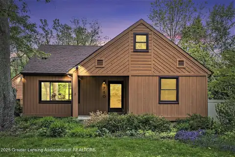 710 Gainsborough Drive, East Lansing, MI 48823