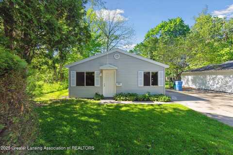 820 Kenwood Avenue, Lansing, MI 48910