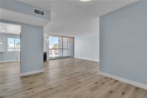 725 N Royal Crest Circle, Las Vegas, NV 89169