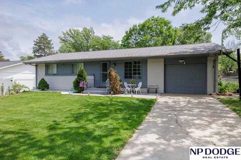 4730 Tipperary Trail, Lincoln, NE 68512