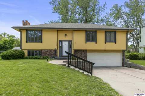 11705 Grand Avenue, Omaha, NE 68164