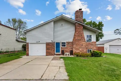 2943 Hartline Drive, Rochester Hills, MI 48309