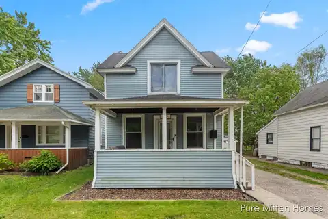 912 Arianna Street NW, Grand Rapids, MI 49504