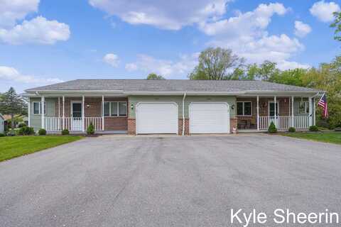 4483 N Valley Drive NE, Grand Rapids, MI 49525