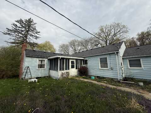 21338 Orchard Lake Rd Road, Farmington Hills, MI 48336