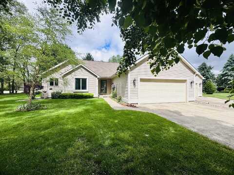 11 Oakdale Lane, Coldwater, MI 49036
