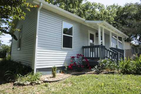 1443 6th Street, West Plains, MO 65775