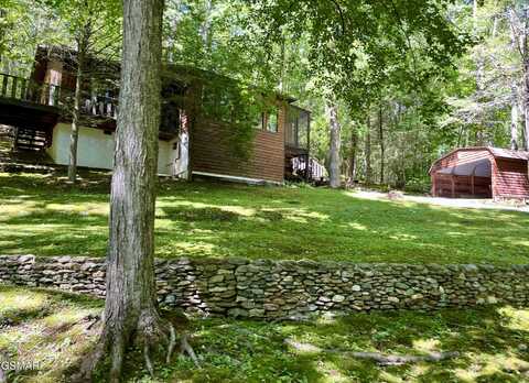 2537 Waldens Creek Road, Sevierville, TN 37862