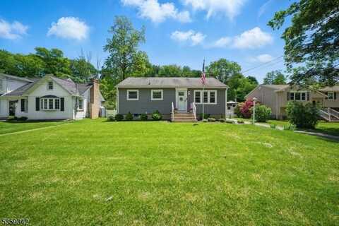 22 Beaver Brook Lane, Denville, NJ 07834