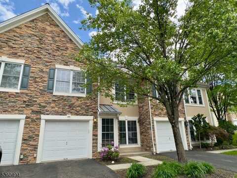 35 Magnolia Way, North Haledon, NJ 07508
