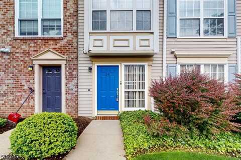 34 Howard Ct, Newark, NJ 07103