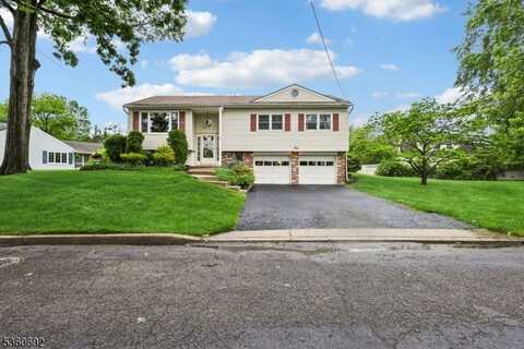 4 Birchwood Ter, Fanwood, NJ 07023