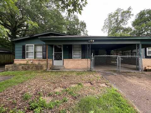 472 E Jordan Ave, West Point, MS 39773