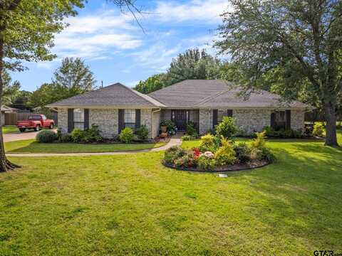 2713 Sleepy Hollow, Mount Pleasant, TX 75455