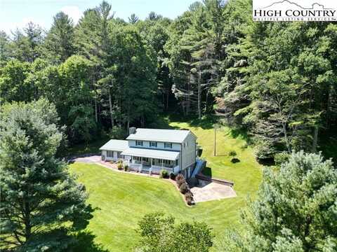 581 N. Fork New River Road, Lansing, NC 28643