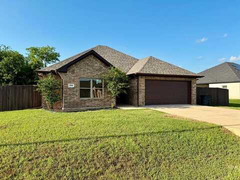 2004 Clay St, Mabank, TX 75147