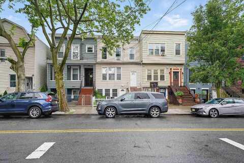 306 PRINCETON AVE, Greenville, NJ 07305