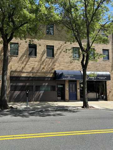 260 BROADWAY, Bayonne, NJ 07002