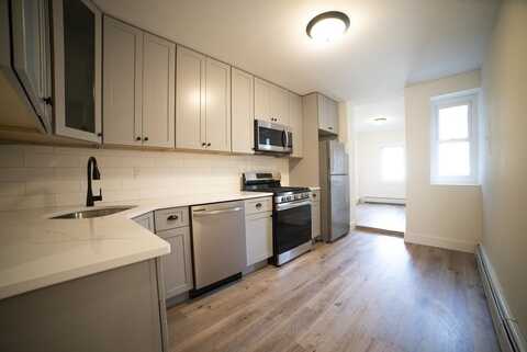 206 48TH ST, Union City, NJ 07087