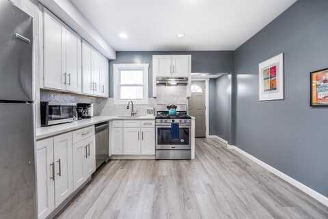 141 VAN HORNE ST, JC, Bergen-Lafayett, NJ 07304
