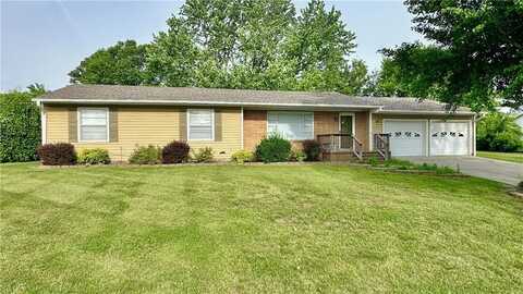 419 Town and Country Lane, Trenton, MO 64683