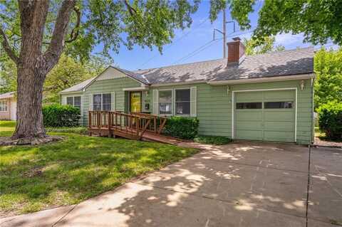 9025 W 82nd Terrace, Overland Park, KS 66204