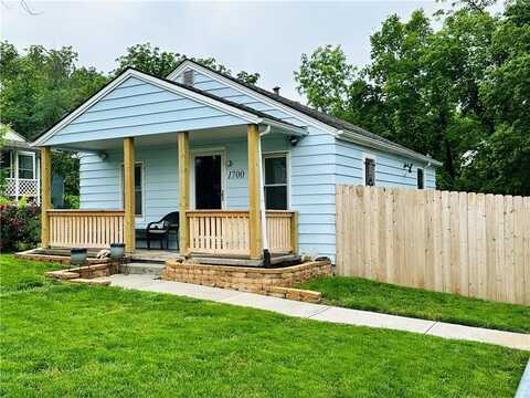 1700 Tilden Street, Kansas City, MO 64126