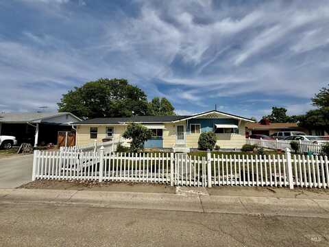 1325 Vista Drive, Emmett, ID 83617