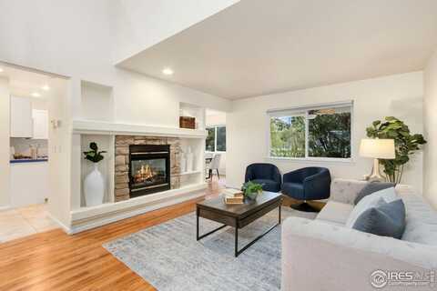 1382 Warbler St, Loveland, CO 80537