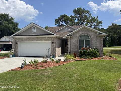 106 N Shore Drive, Sneads Ferry, NC 28460