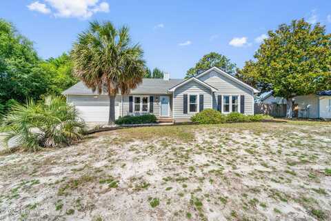 159 Kingsbridge Road, Hubert, NC 28539