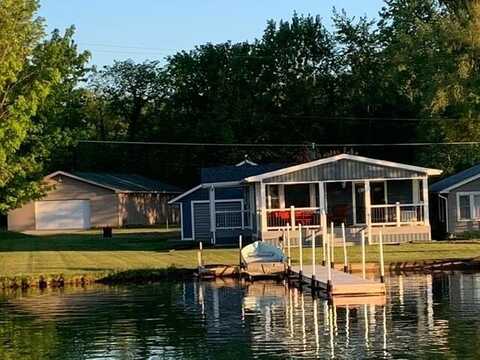 996 Lakeview Drive, Brooklyn, MI 49230