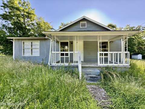 611 Reese St, Rockwood, TN 37854