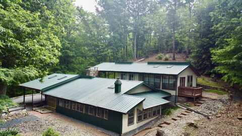 619 Jefferson Rd, Gatlinburg, TN 37738