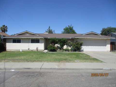253 Champion Street, Lemoore, CA 93245