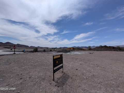 2438 Riviera Ridge Ct W, Lake Havasu City, AZ 86406