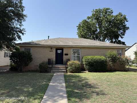 2209 31st Street, Lubbock, TX 79411