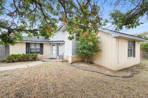 2301 92nd Street, Lubbock, TX 79423
