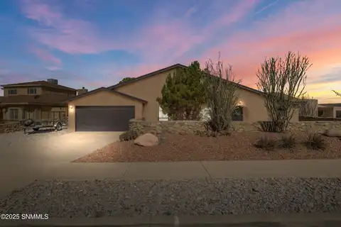 2687 Cheyenne Drive, Las Cruces, NM 88011