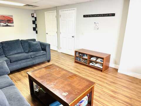 198 East East Court Street, Lawrenceburg, KY 40342