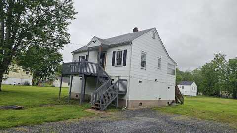 612 Gordon St, Glasgow, VA 24555