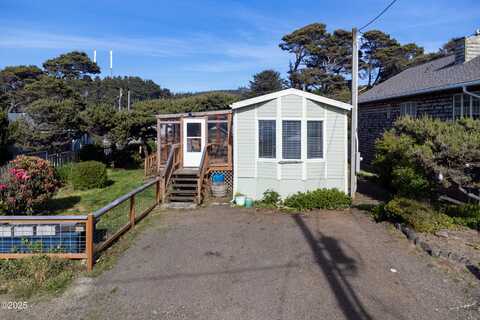 6370 Raymond, Lincoln City, OR 97388