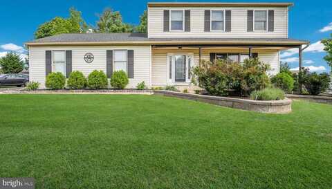 29 CASTLEWOOD DR, CHALFONT, PA 18914